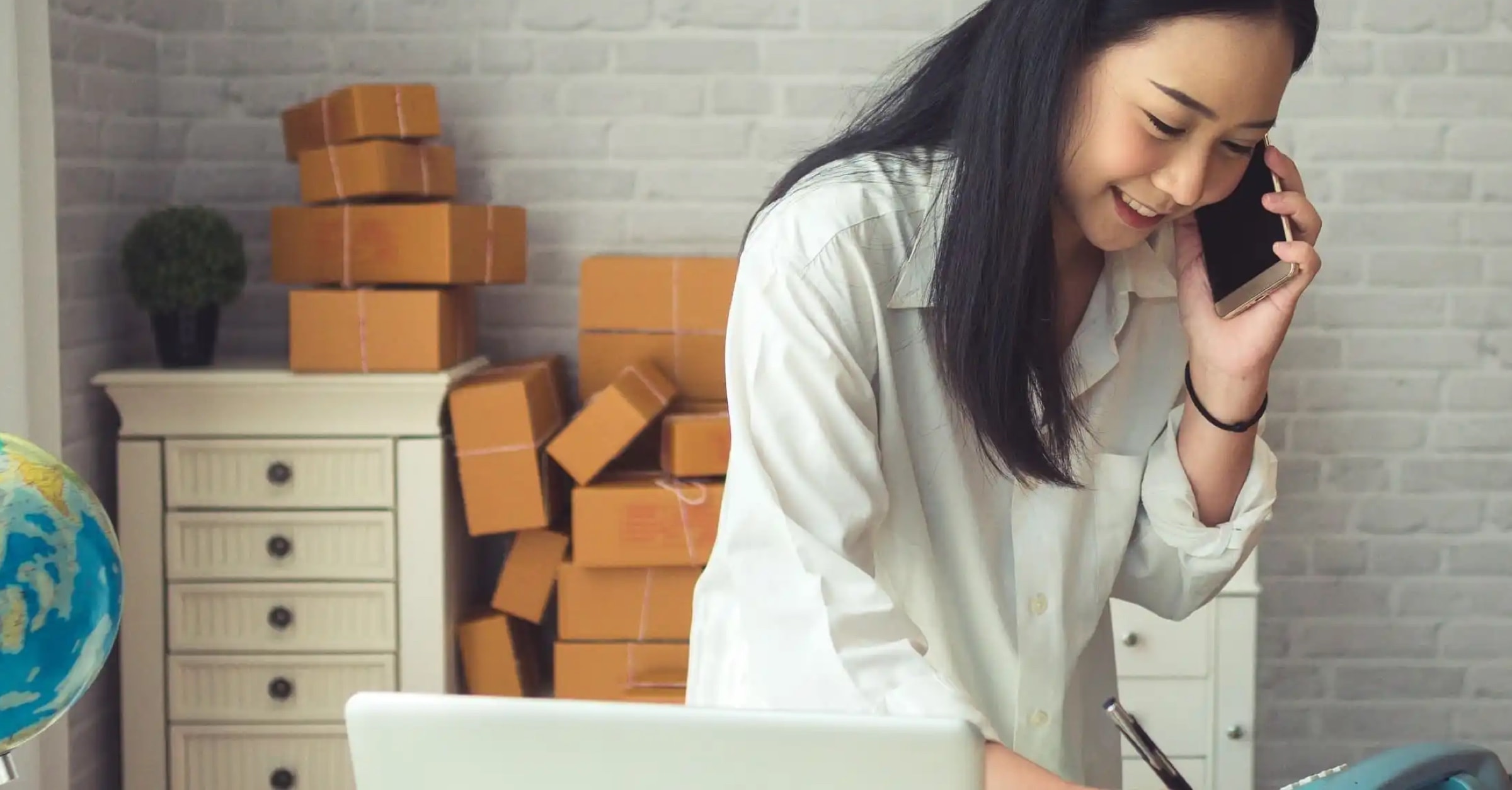 How ecommerce stores can start shipping internationally